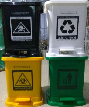 THÙNG HÌNH VUÔNG ĐẠP CHÂN MỞ NẮP